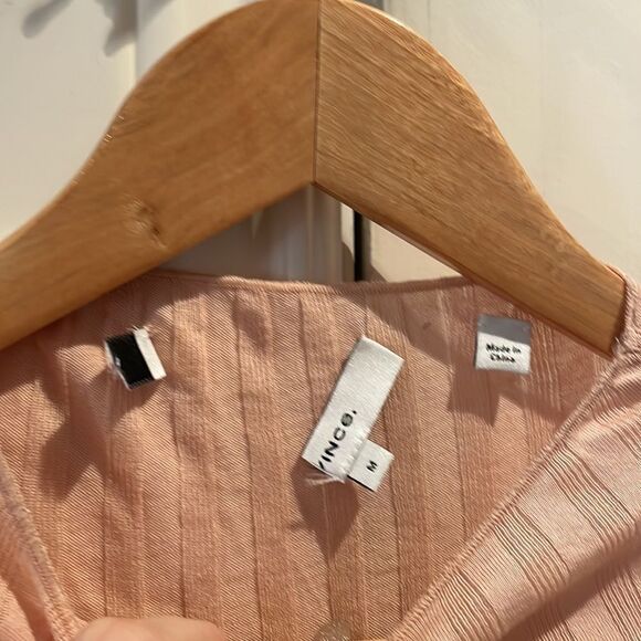 🎀 Vince medium high neck ribbed sweater lightweight NWT - Picture 8 of 14